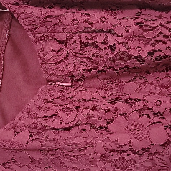 Lulus lace mini dress with back cut-out in burgundy Sz XS NWT - Picture 12 of 14